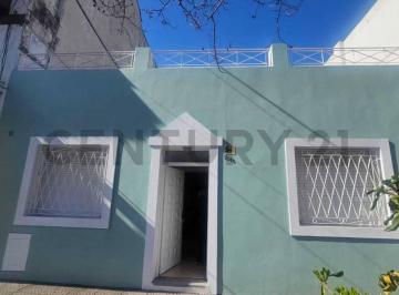 Casa · 76m² · 3 Ambientes · Alquiler Casa 3 Ambientes Sin Expensas en Villa Real