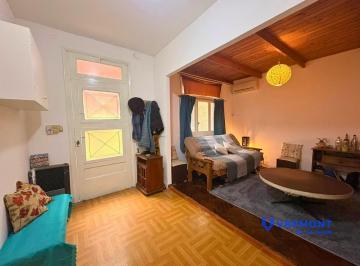 Departamento · 44m² · 2 Ambientes · Av Rivadavia Al 3000 | Venta de Departamento 2 Ambientes en El Barrio de Once!