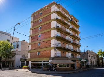 Departamento · 65m² · 4 Ambientes · 1 Cochera · Departamento - San Nicolas de Los Arroyos