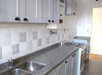 Departamento · 45m² · 2 Ambientes · 1 Cochera · Departamento en Alquiler, en Martínez