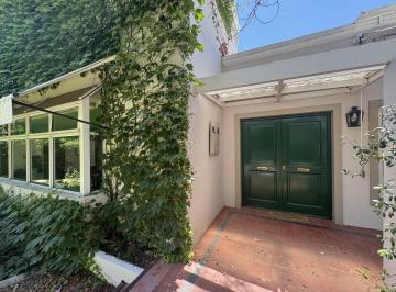 Casa · 194m² · 6 Ambientes · 2 Cocheras · Venta | Casa Chacras de Murray, Pilar | 4 Dorm. | Lote Único