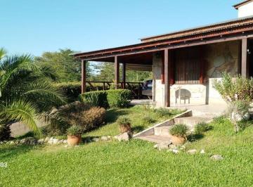 Casa de 5 ambientes, Los Reartes · Casa Amueblada de 3 Dorm. en El Vergel