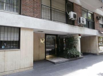 Departamento de 1 ambiente, Recoleta · Alquiler - Monoambiente Al Frente con Distribución en “l” en Recoleta – Austria 2400 y Peña