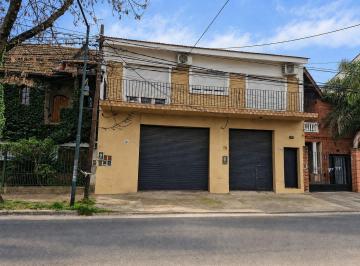 Local comercial · 170m² · 1 Ambiente · Edificio Venta en Block 2 Locales + Vivienda y Fondo Libre