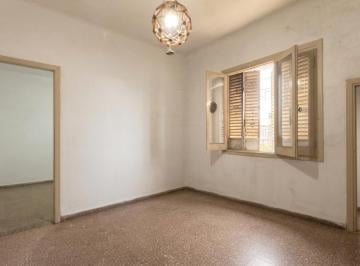 Terreno · 90m² · 4 Ambientes · Casa a Reciclar en Quilmes en Venta, Oportunidad
