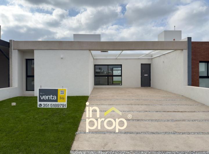 Casa · 100m² · 4 Ambientes · 2 Cocheras