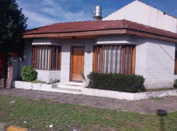 Casa de 4 ambientes, Ituzaingó · Alquilo Casa en Ituzaingo Chalet Alquiler