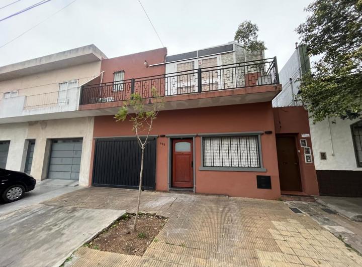 PH · 145m² · 5 Ambientes · 1 Cochera