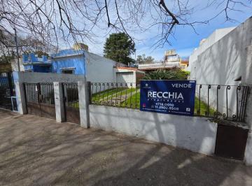 Casa · 150m² · 3 Ambientes · 2 Cocheras · Casa en Florida Mitre/este