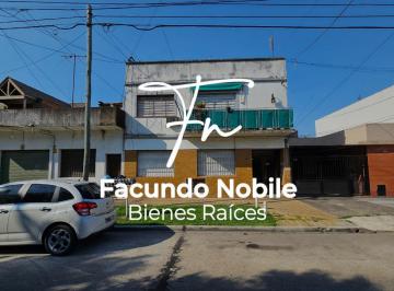 PH de 2 ambientes, Avellaneda · Departamento de 2 Amb. P. B Interno C/2 Patios