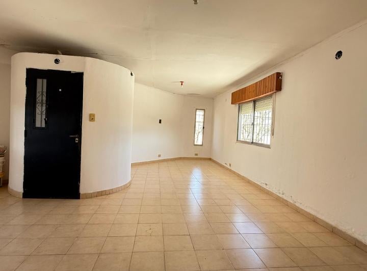 Casa · 208m² · 3 Dormitorios · 1 Cochera