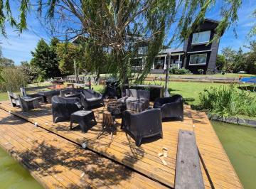 Casa · 350m² · 8 Ambientes · 1 Cochera · Casa en Alq. Temporario en Lagos del Norte, Don Torcuato, Tigre