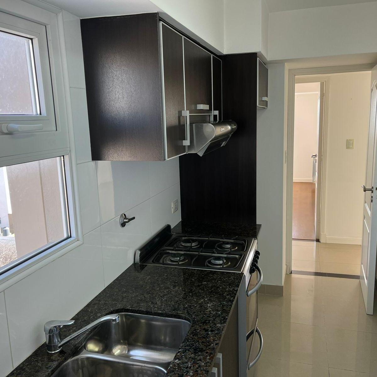 Departamento 2 ambientes – Zona Shopping Los Gallegos - Impecable Estado