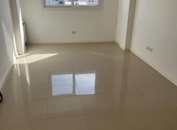 Departamento · 44m² · 2 Ambientes · Departamento Soleado con Baulera