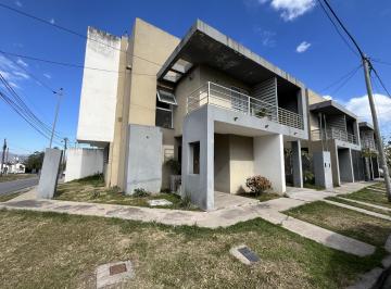 Casa · 82m² · 3 Ambientes · 1 Cochera · Casa en Salta