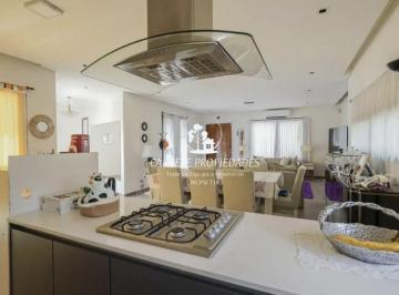 Casa de 4 ambientes, Pilar · Casa Estilo Moderno en Venta de 4 Ambientes. Barrio Santa Emilia. Pilar del Este