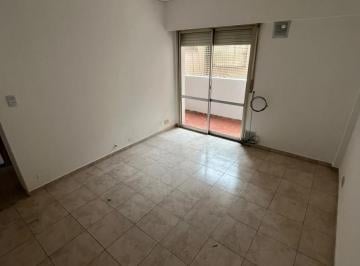 Departamento · 36m² · 3 Ambientes · 1 Cochera · Departamento Mitre Al 900