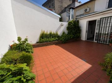PH · 98m² · 4 Ambientes · 1 Cochera · Venta PH 4 Ambientes Patio y Cochera Saavedra Sin Expensas