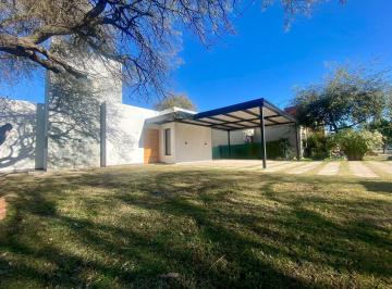 Casa · 150m² · 6 Ambientes · 2 Cocheras · San Alfonso del Talar. Excelente Oportunidad de Compra