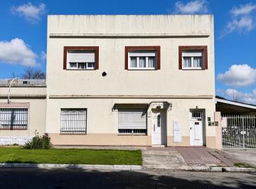 PH · 68m² · 3 Ambientes · PH 3 Ambientes en Planta Alta // Temperley Este