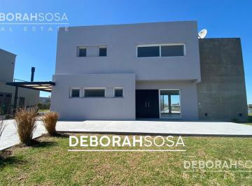 Casa · 200m² · 5 Ambientes · Casa - El Canton - Alquiler Anual - 5 Ambientes - Zona Norte - Escobar