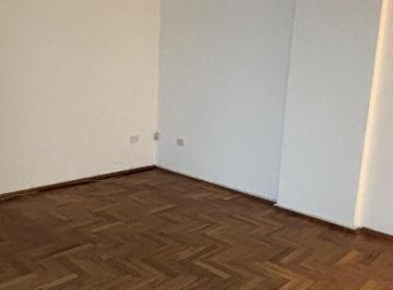 Departamento · 40m² · 2 Ambientes · Centro - Alquiler - 1dor. 7° Piso. Cercano a Tribunales.
