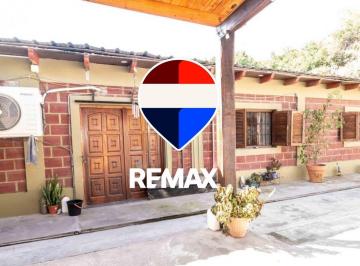Casa · 150m² · 4 Ambientes · 3 Cocheras · Casa Venta o Permuta B° San Vicente Cerrillos