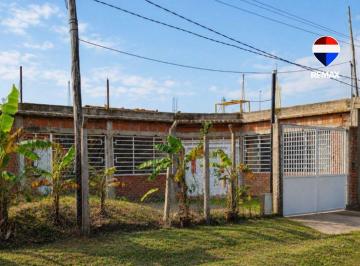 Casa · 110m² · 3 Ambientes · Casa Venta Esquina Cerrillos Dueño Financia 270 m²