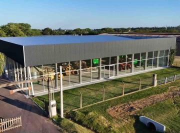 Local comercial · 1800m² · Salon Comercial Sobre Ruta Rn N11 Avellaneda (Sta