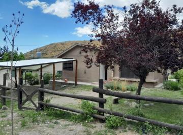 Casa · 70m² · 4 Ambientes · 2 Cocheras · Casa en Venta Potrrillos