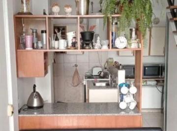 PH · 71m² · 3 Ambientes · Venta Moderno PH 3 Amb. y Medio. Pque Lezama Impec!