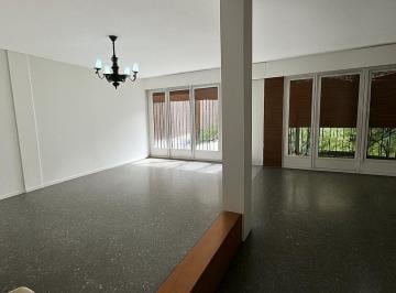 Casa · 175m² · 4 Ambientes · 1 Cochera · Venta Casa 4 Ambientes Pileta Parrilla San Justo