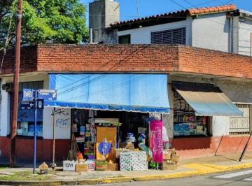 Casa · 97m² · 5 Ambientes · 1 Cochera · Venta Casa Ituzaingo Local Comercial