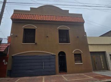 Casa de 5 ambientes, La Matanza · Venta Casa en 2 Plantas 5 Ambientes Parque Pileta Lomas del Mirador