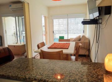 Departamento · 35m² · 1 Ambiente · Alquiler 2 Amb. Balcon. Caseros Centro - Bajas Exp.