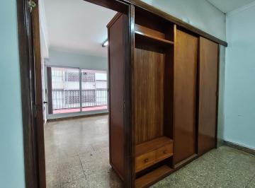 Oficina comercial · 1 Ambiente · Oficina Comercial en Venta o Alquiler en Centro