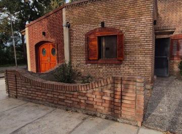 Casa · 128m² · 4 Ambientes · 1 Cochera · Casa en Venta - B° Payén - Apta Credito (San Rafael)