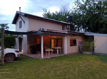 Casa · 107m² · 3 Ambientes · 1 Cochera · Venta Casa 3 Ambientes Barrio Tiempo Libre