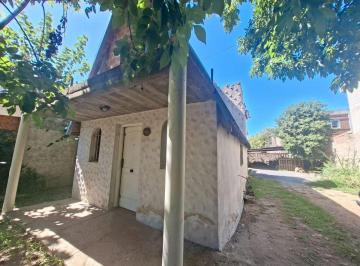 Casa · 90m² · 3 Ambientes · 2 Cocheras · Venta Casa 3 Amb con Patio Berazategui
