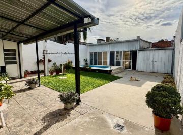 Casa · 225m² · 4 Ambientes · 2 Cocheras · Venta Casa 4 Amb Impecable Quincho y Pileta Tigre