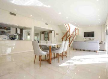 Casa · 259m² · 5 Ambientes · 1 Cochera · Casa 5 Ambientes Los Cardales