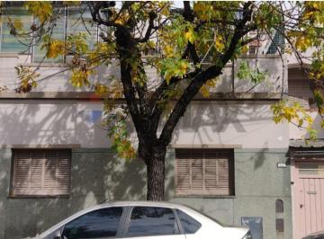 Casa · 82m² · 4 Ambientes · Venta Casa 4 Amb Saavedra C/terraza