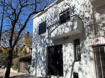 Casa · 204m² · 6 Ambientes · Casa 6 Amb a Refaccionar en Núñez