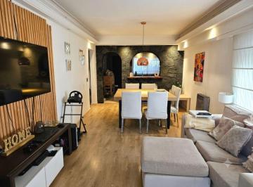 Casa · 125m² · 3 Ambientes · 2 Cocheras · Venta Casa 3 Amb Cochera Doble Lote 10x43 Caisamar