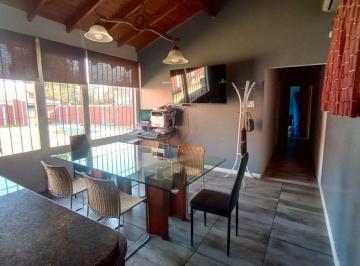 Casa · 120m² · 4 Ambientes · 2 Cocheras · Venta Casa 4 Amb. Pileta Paso del Rey Moreno