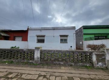 Casa · 50m² · 3 Ambientes · Casa 3 Ambientes en Venta en Glew Apto Credito