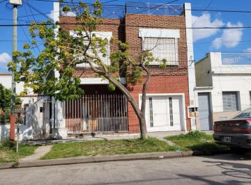 PH · 47m² · 4 Ambientes · Venta PH 4 Ambientes Al Frente con Patio Lanus