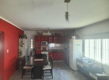 Casa · 125m² · 4 Ambientes · Venta Casa 3amb + Unidad a Reciclar en Lote 300 m²