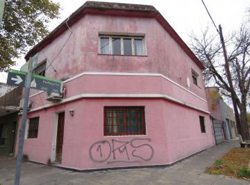 PH · 93m² · 4 Ambientes · 1 Cochera · Venta PH 4 Amb - Victoria - San Fernnando.