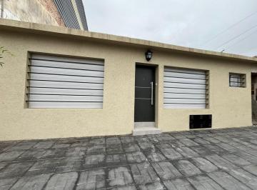 PH · 54m² · 3 Ambientes · PH en Venta en Pergamino con Patio